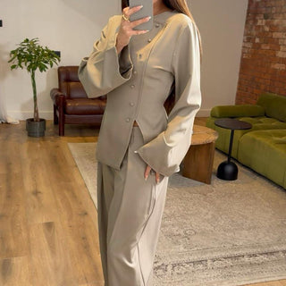 Aurelia Trousers with a belt