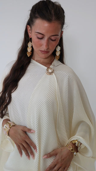 Daisy Pleated Poncho